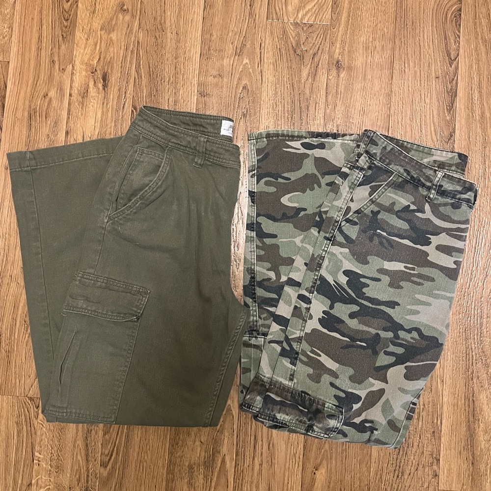Women’s Cargo Pants Bundle Size 6 Olive Green & Camo Army Set Pre-Owned